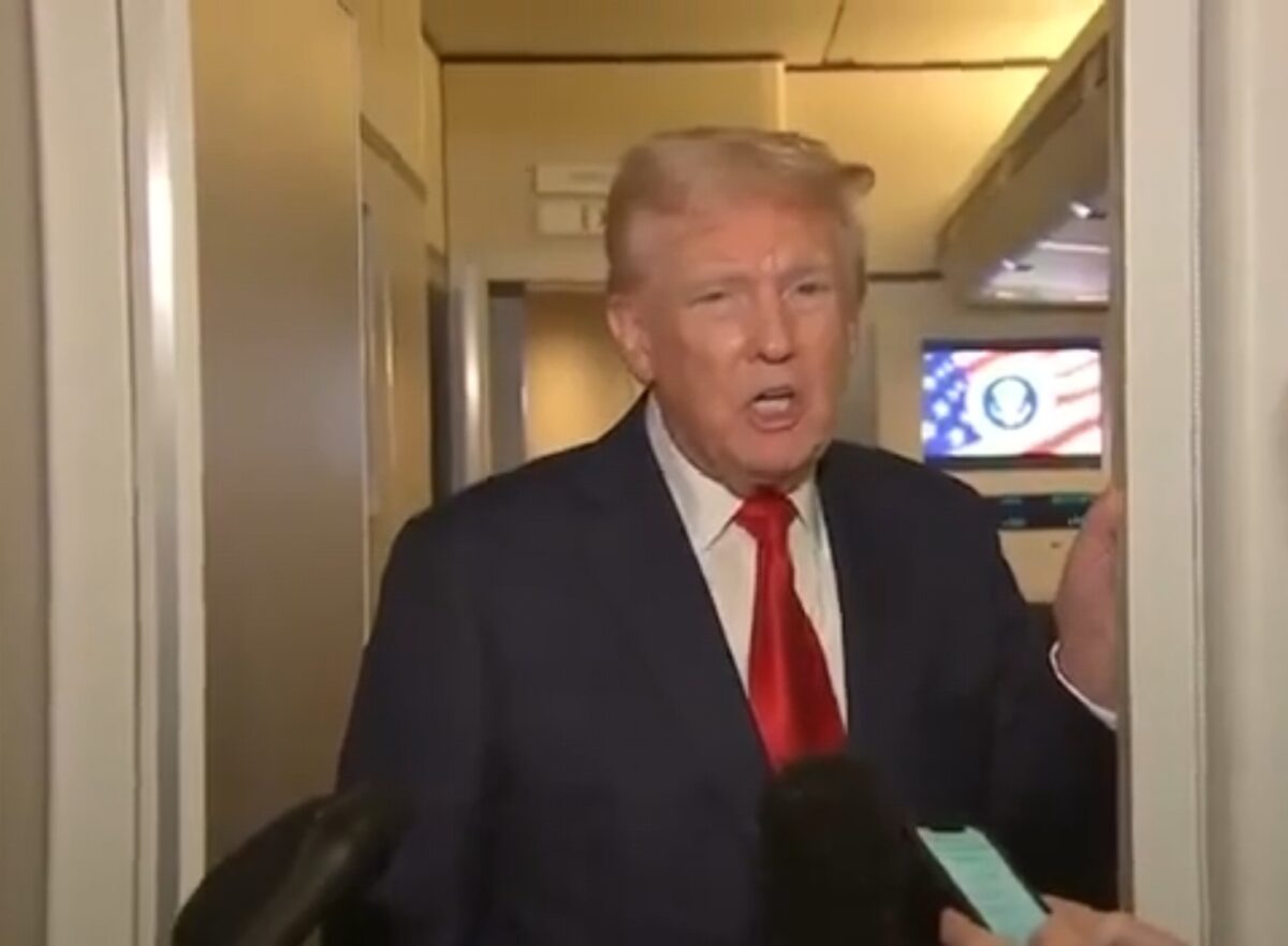 Трамп назвал удар по Сумам ошибкой, а конфликт между Россией и Украиной - "войной Байдена"