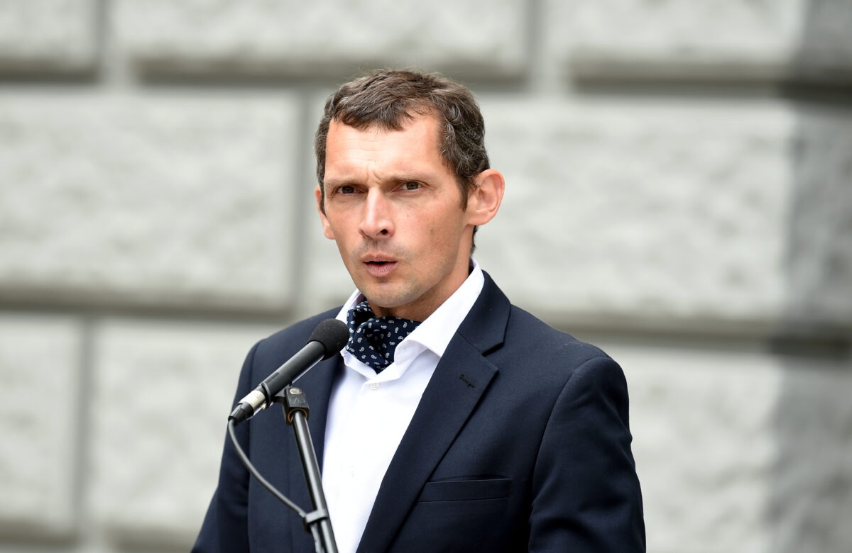 «У нас за дверью идёт война, а система принятия решений — как в мирное время»