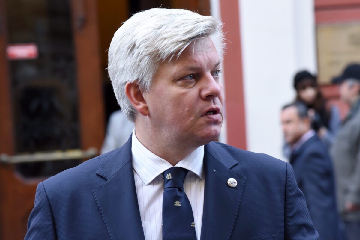 Политолог не исключил, что «США каким-то образом могут пойти по пути России»