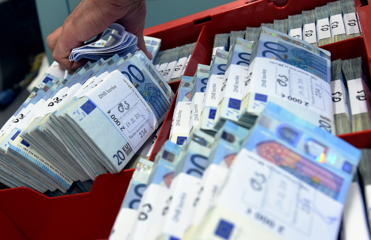 Недостача в 580 миллионов евро