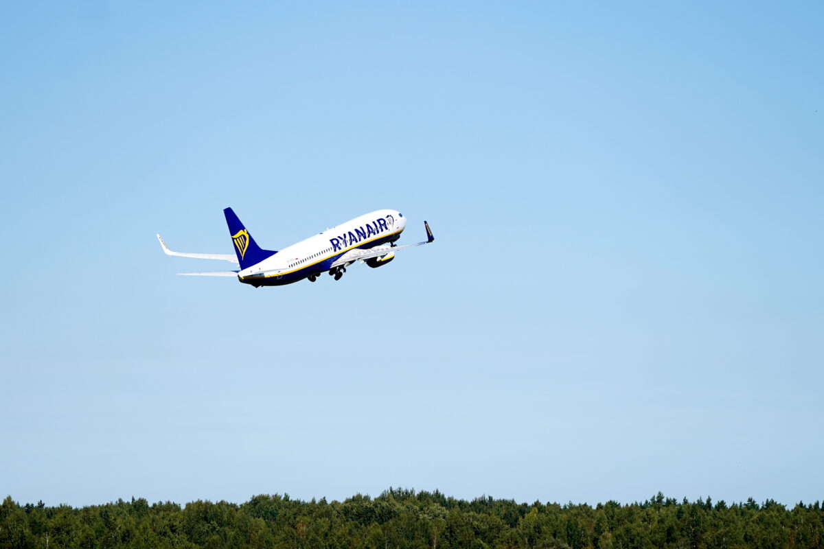 Ryanair отменил 400 рейсов