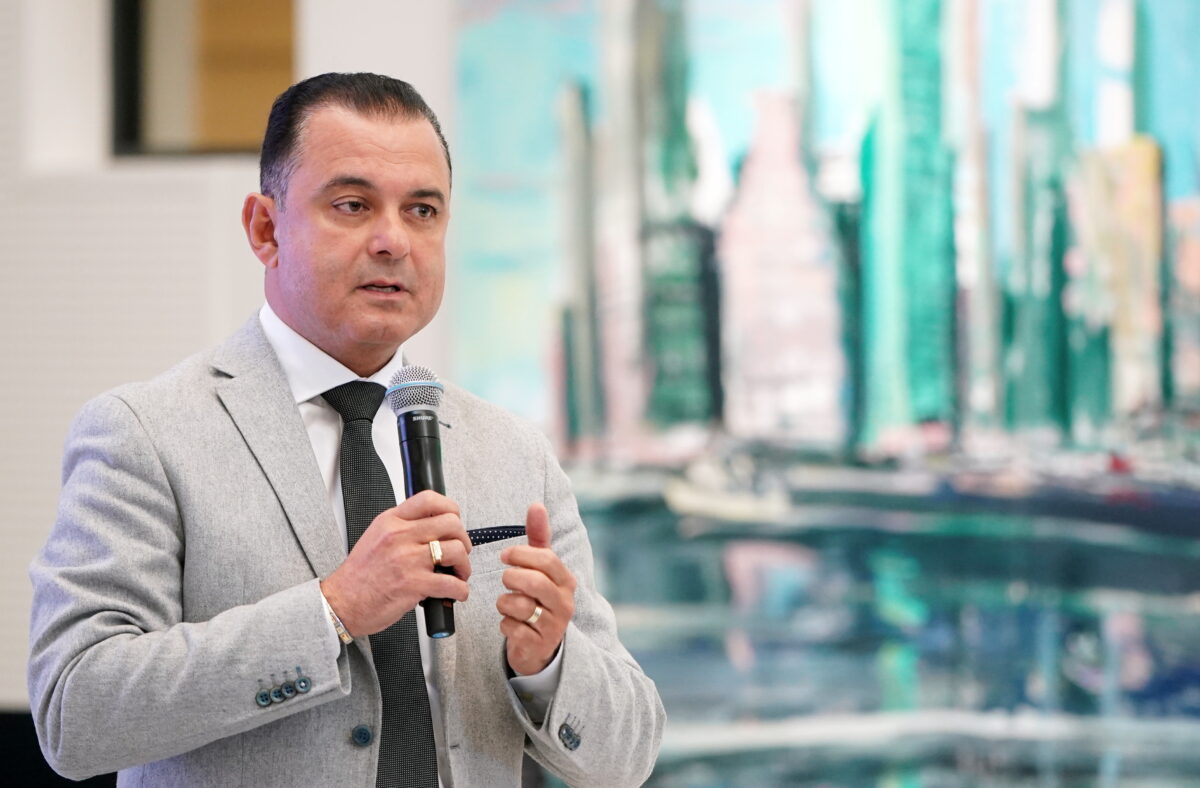 Латвийский минздрав: лечить денег нет, но больничных будет меньше