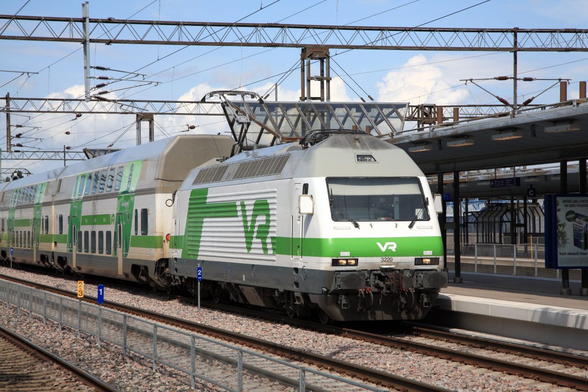 Финляндия: поезда пригодились самим