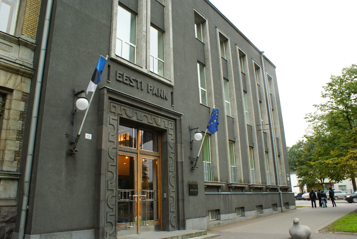 Эстония: монета в честь Страндмана