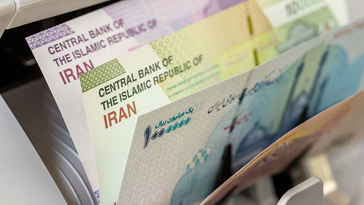 Иран: риалы лишатся четырех нулей