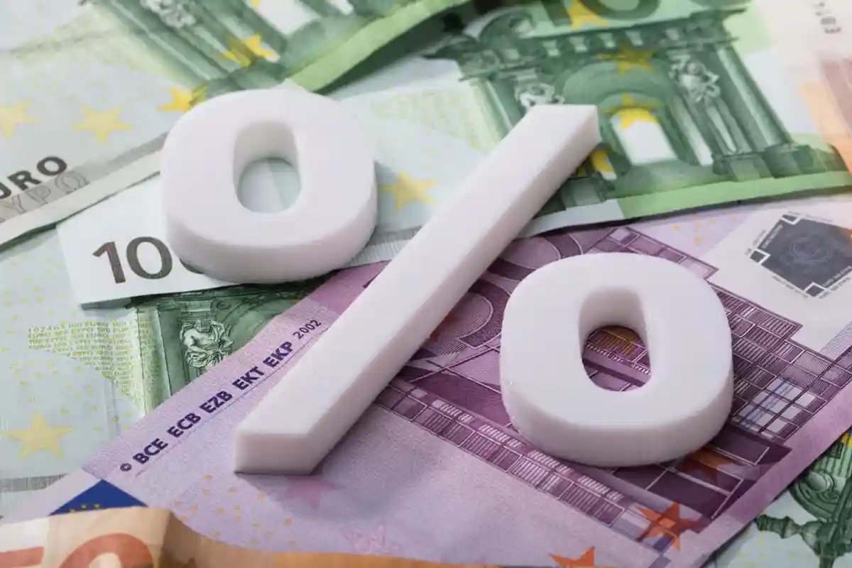 Латвия: как бы страну на кредиты подсадить?