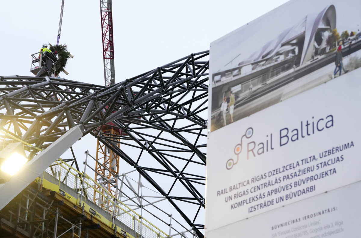 Латвия: Rail Baltica в следующем году освоит