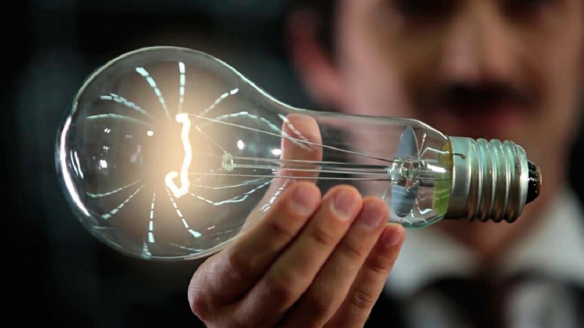 Латвия: люди хотят стабильности