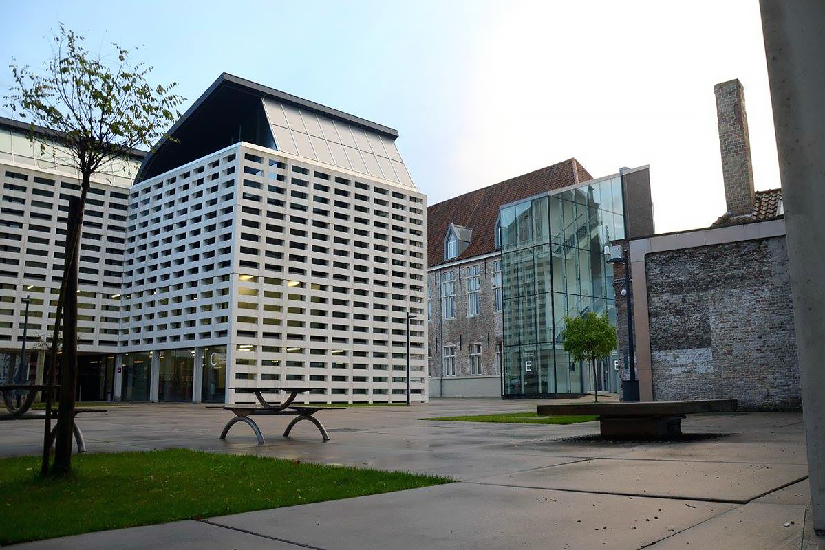 ЕС: Колледж Европы ищет ректора