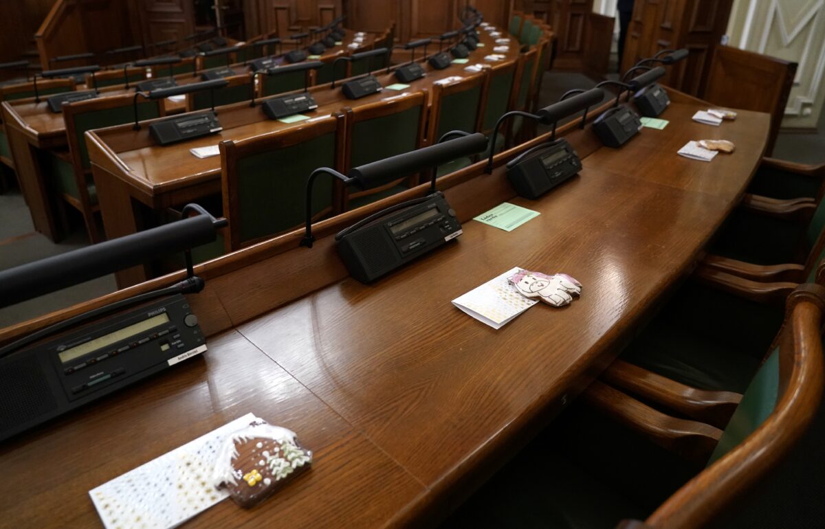 Латвия: коалиция доживёт до выборов?