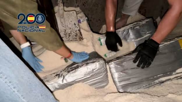 Испания: судно с кокаином