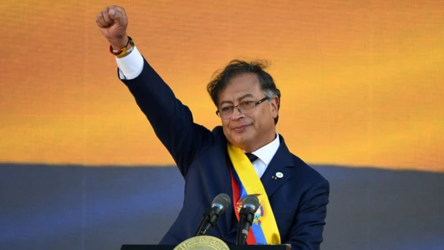 Колумбия: Петро едет в Вашингтон