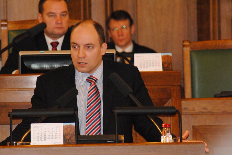 Латвия: продал квартиру? Не забудь про декларацию