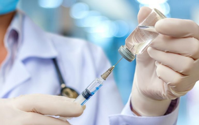 Латвия: программа иммунизации взрослых