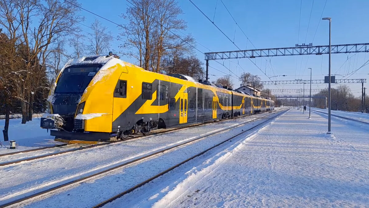 Латвия: поездки в региональном транспорте стали дороже