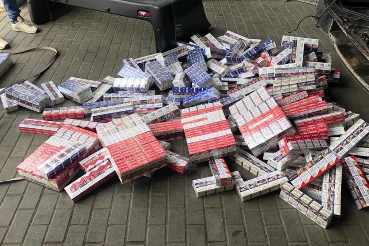 Латвия: пограничник и контрабанда