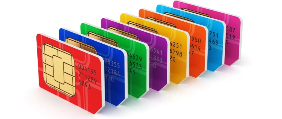 Латвия: министр взялся за сим-карты