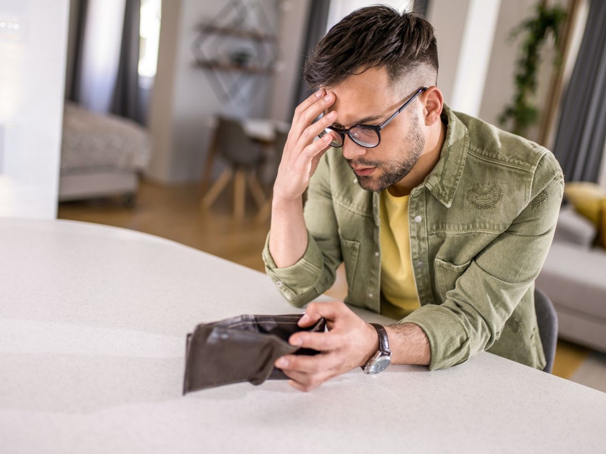 Латвия: нуждающихся стало больше