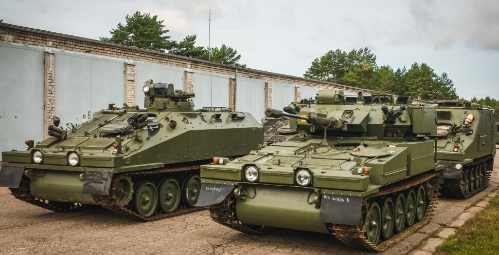 Латвия: разведывательные бронетранспортеры для Украины