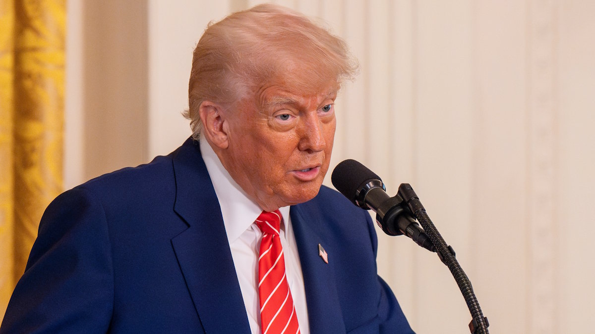 Трамп: всех разбил, Кубу почти взял, а защитит его устремления Китай – просто супер!