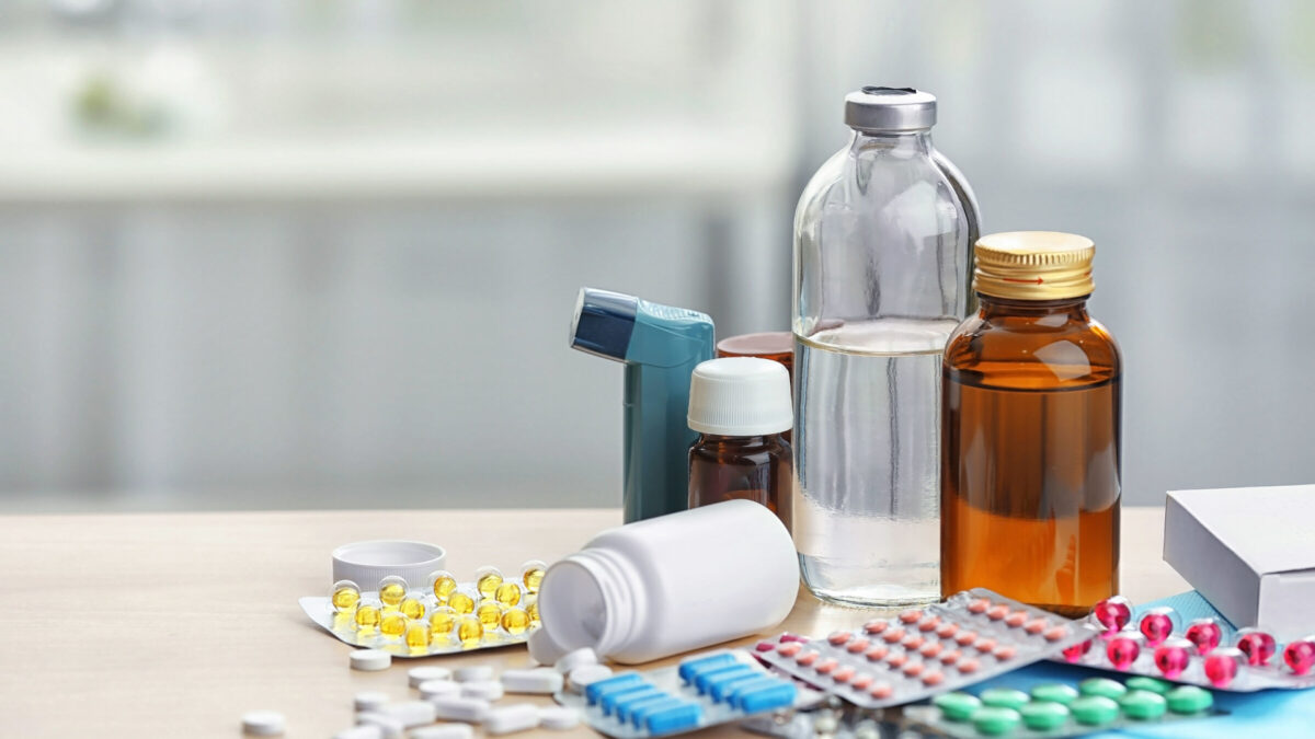 Латвия: медикаментов не хватает