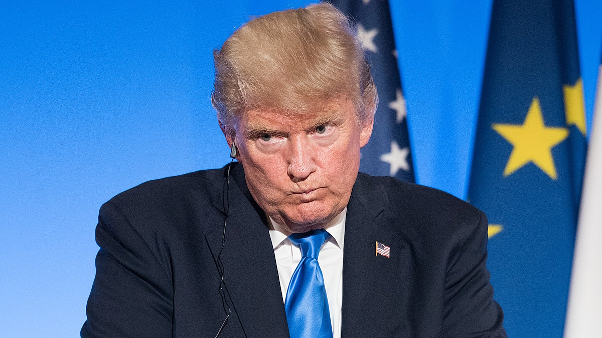 Коллективный иск против Трампа