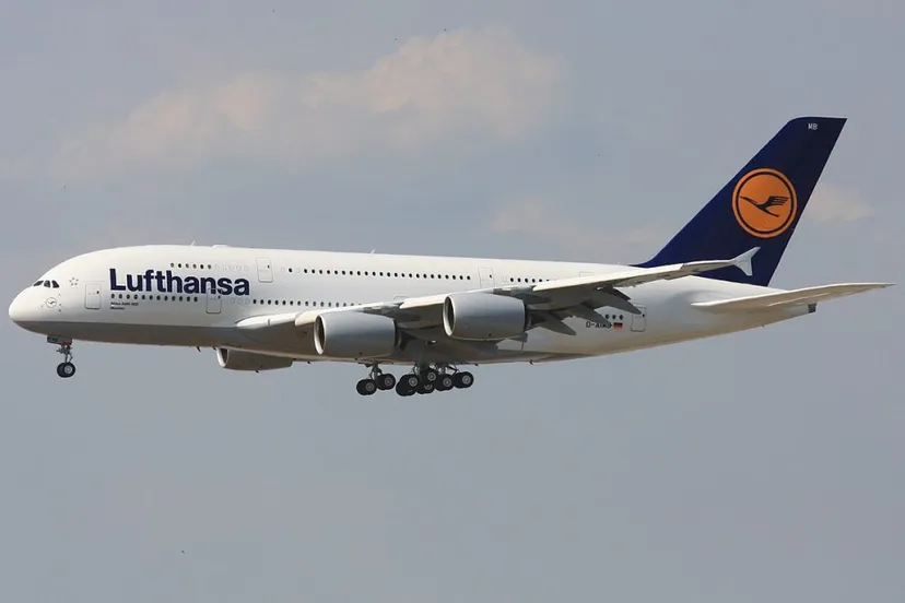 Латвия: Lufthansa, гудбай