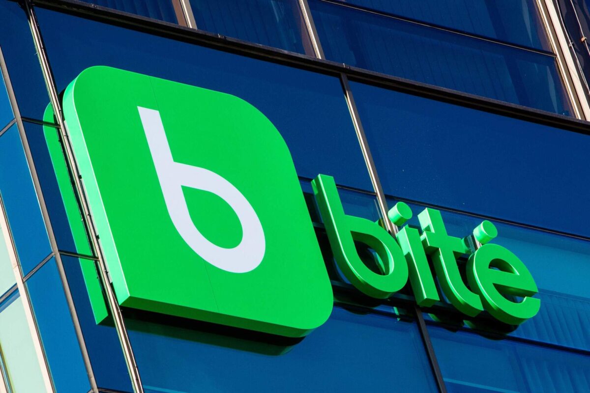 Латвия: Bite Latvija прекратит продажу SIM-карт предоплаты