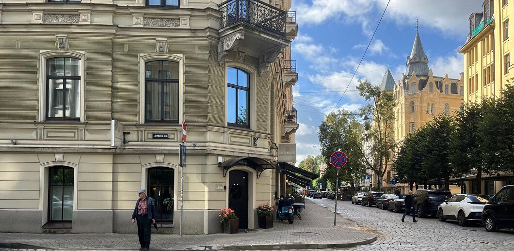 Рига: в центре столицы накроют 60-метровый стол